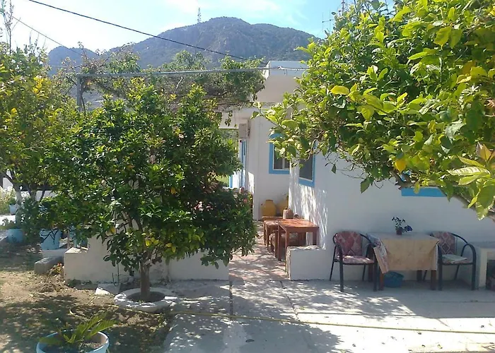 아파트 Dionysia *